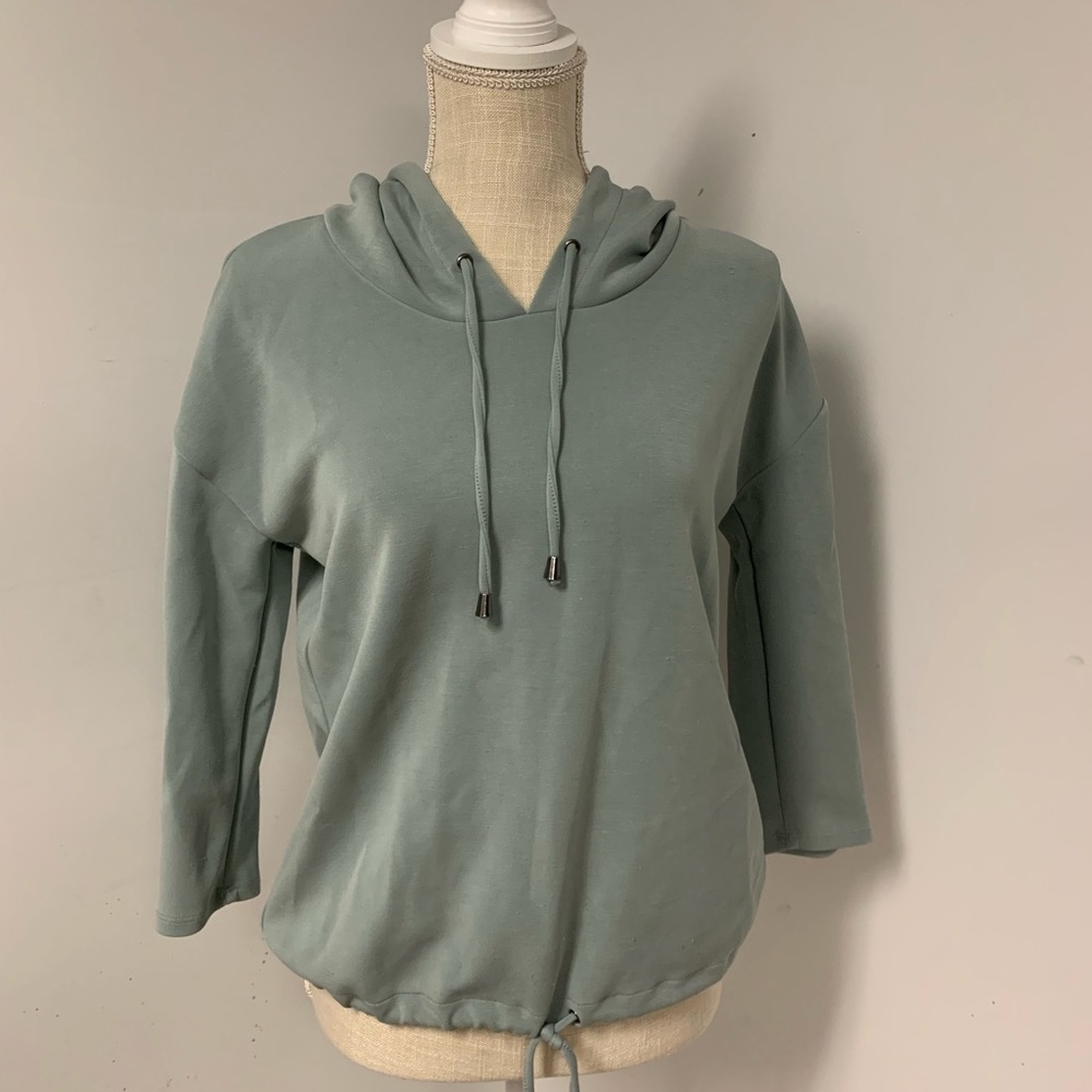 Marshalls || Quarter Length Sage Colored Top